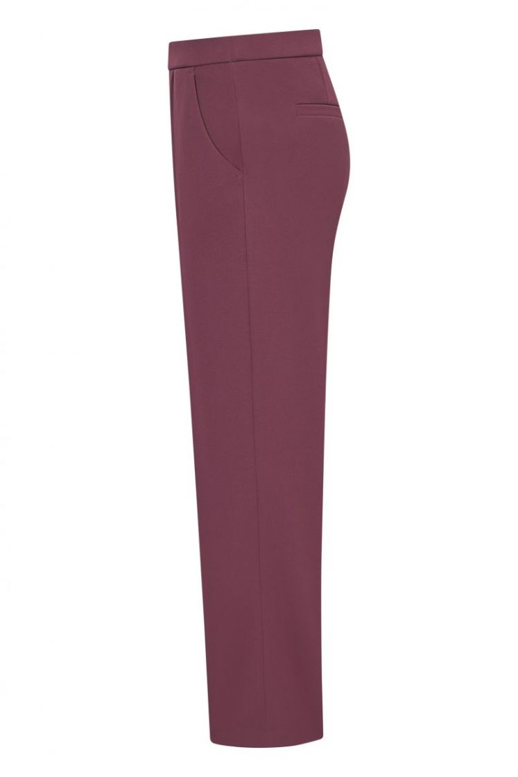 Renée 585 - redwine