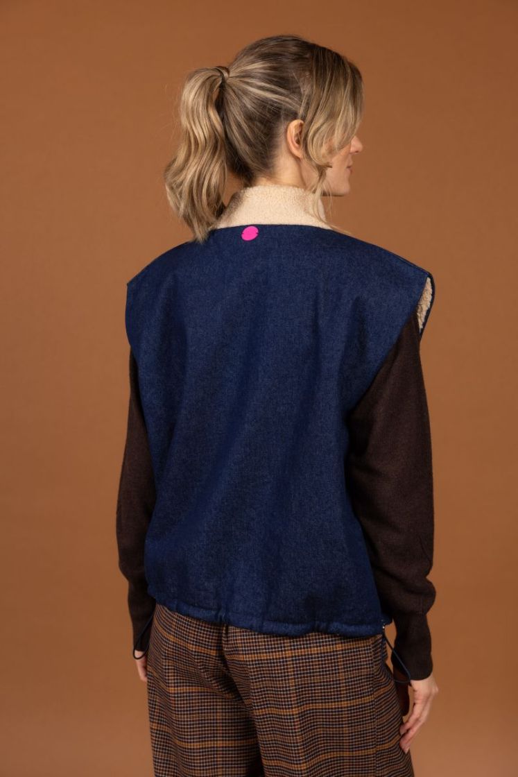  DARK BLUE  