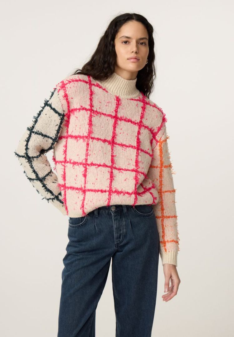 Gaby Cosy White