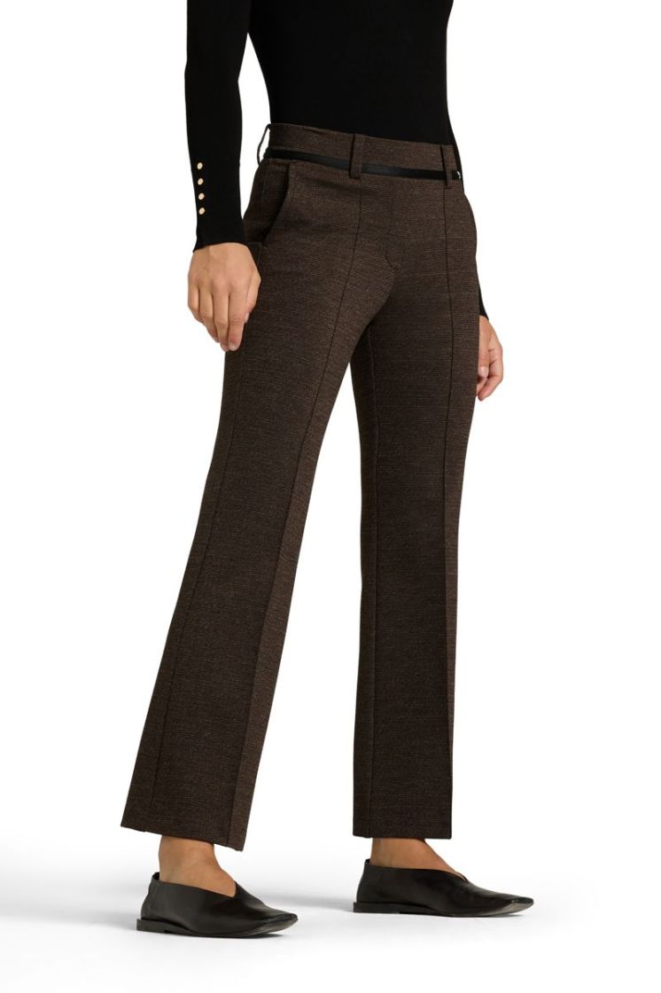 Francoise cropped 868