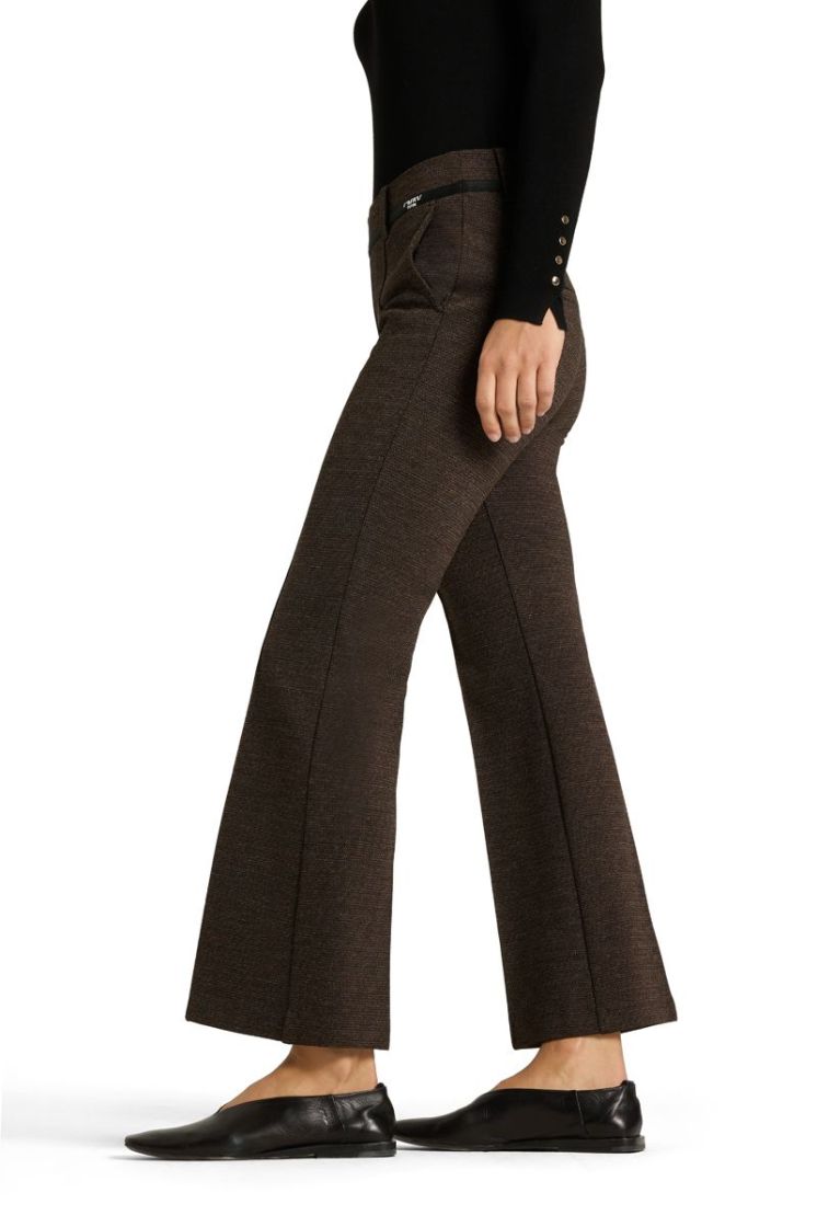 Francoise cropped 868